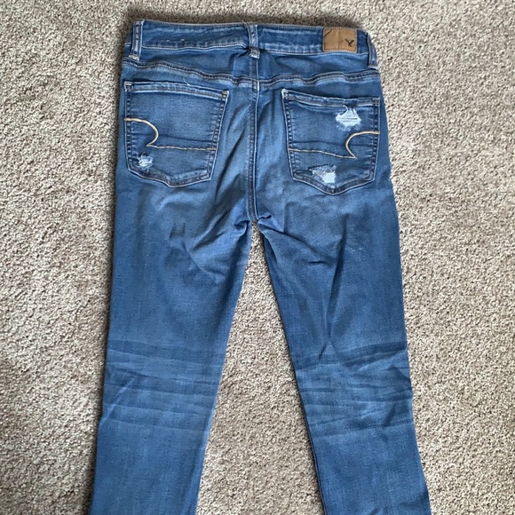 Distressed blue jeans AE - Picture 5 of 9
